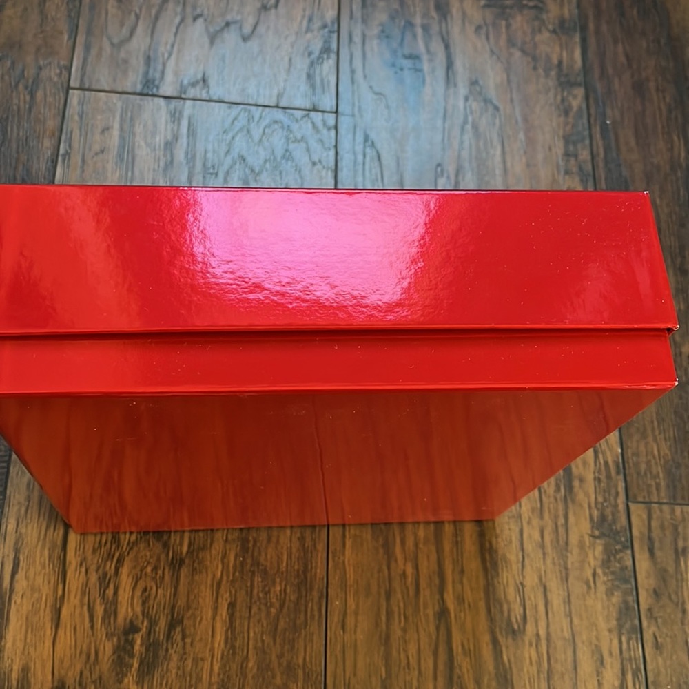 Jimmy Choo Red Box - Picture 6 of 10